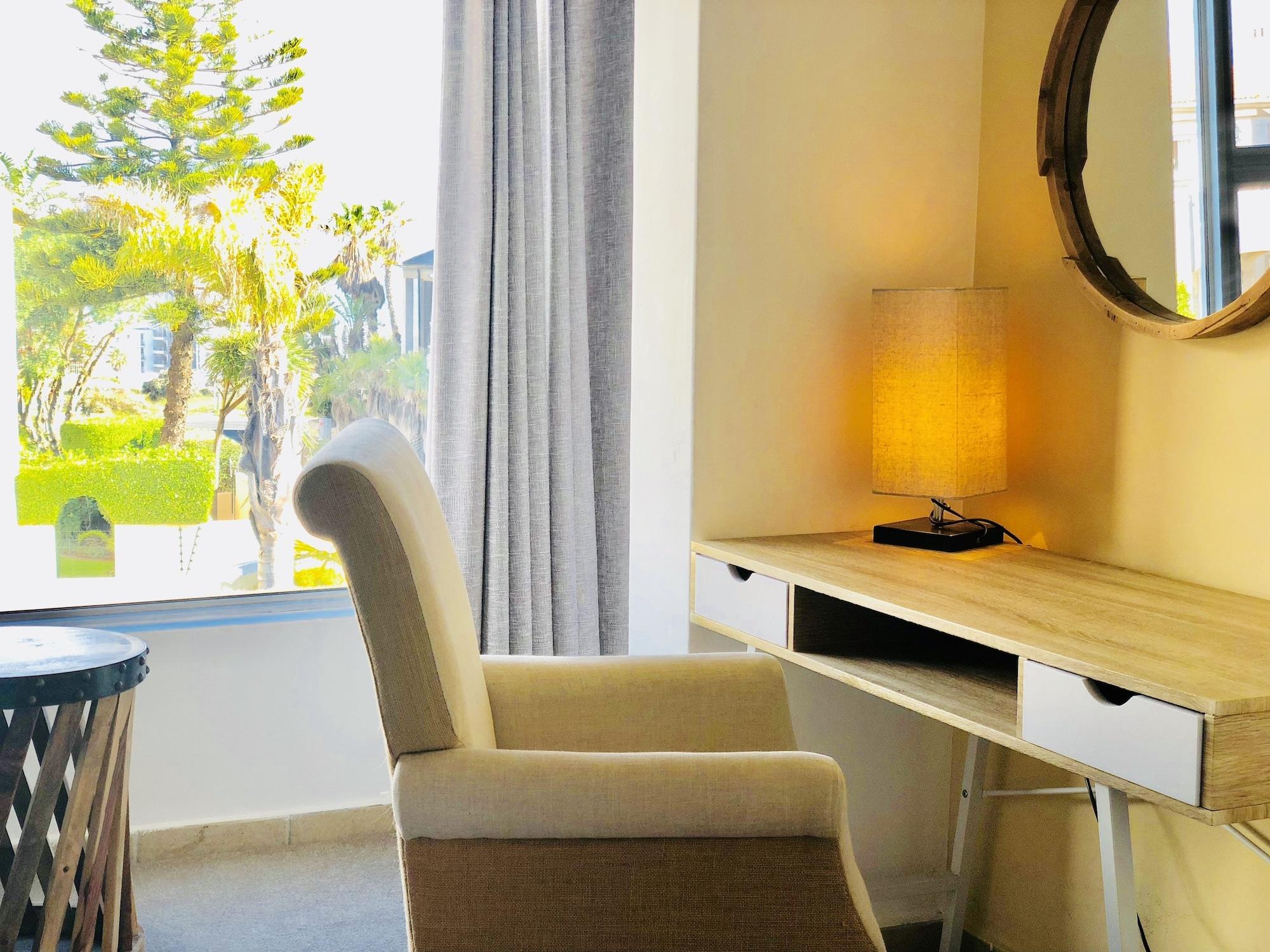 5 Options Guest House Блаубергстранд Экстерьер фото