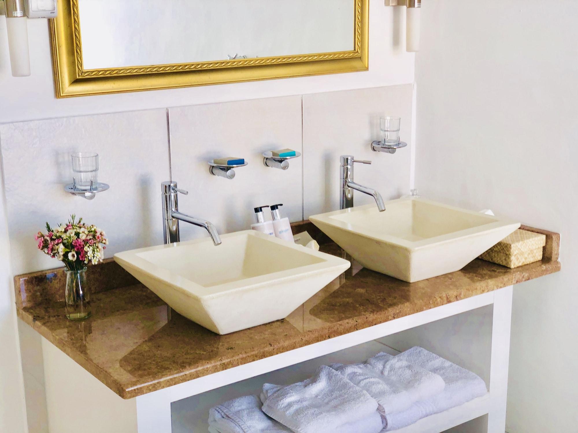 5 Options Guest House Блаубергстранд Экстерьер фото