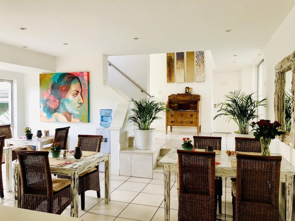 5 Options Guest House Блаубергстранд Экстерьер фото