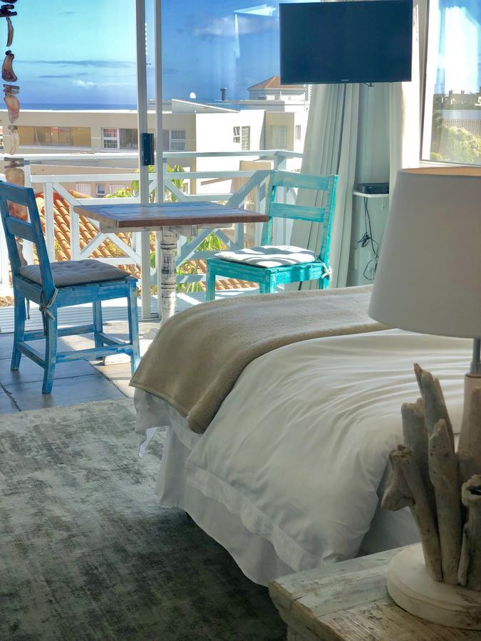 5 Options Guest House Блаубергстранд Экстерьер фото
